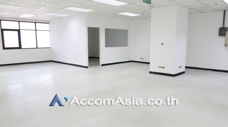  2  Office Space For Rent in Charoen Nakhon ,Bangkok BTS Krung Thon Buri at Thai Sri Tower AA13713